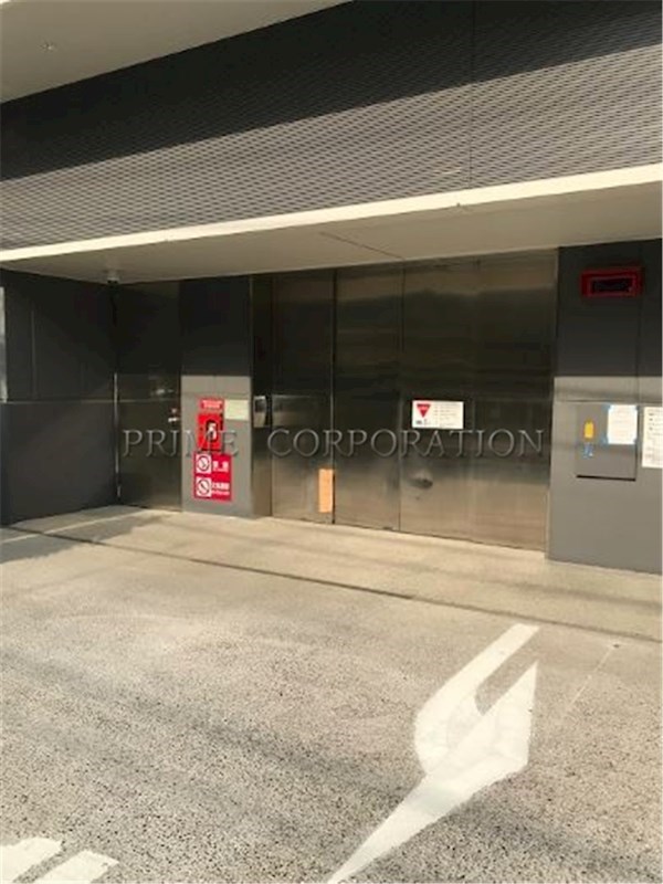 飯田橋ガーデンフラッツ   駐車場