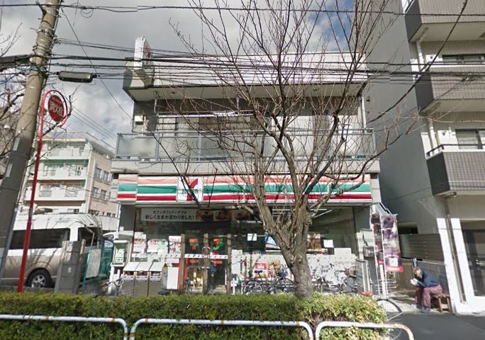 グランカーサ大森海岸 コンビニ