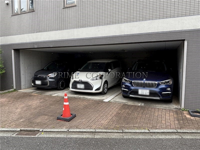 リシェ上野毛 駐車場