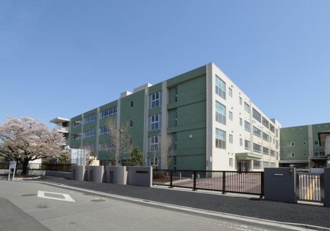オープンブルーム二子 小学校