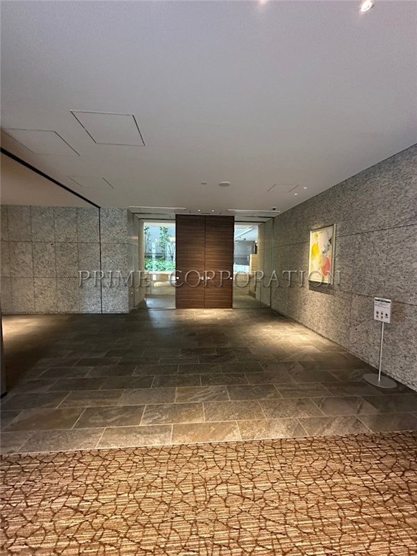 HARUMI FLAG PARK VILLAGE C棟 エントランス