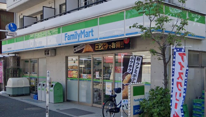 ザ・パークハウス東中野プレイス コンビニ