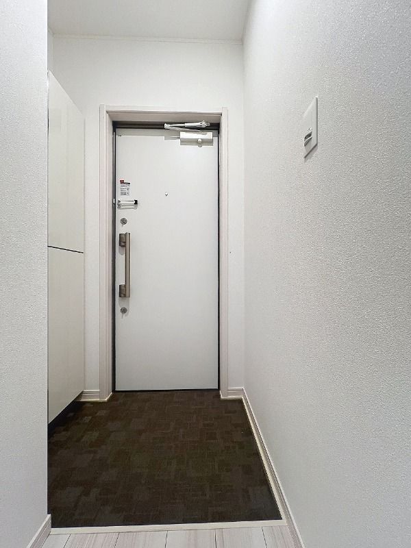 アステール渋谷本町 玄関