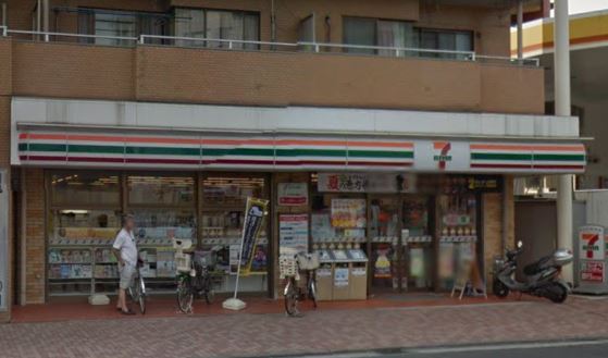ヴィラアイレックス奥沢 コンビニ