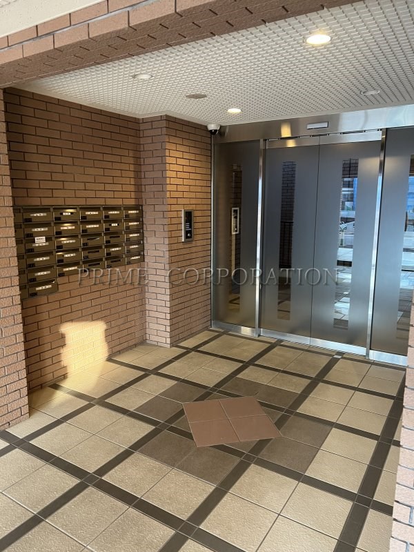 コーナスフロリダ エントランス