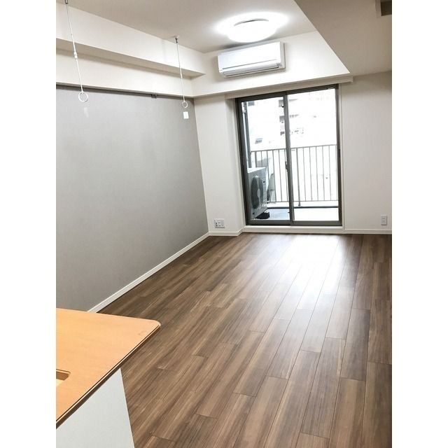 コンフォリア蒲田 リビング