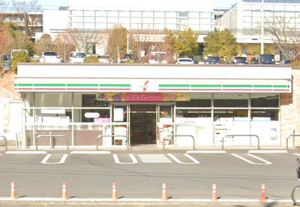 イディオスあざみ野L棟 コンビニ
