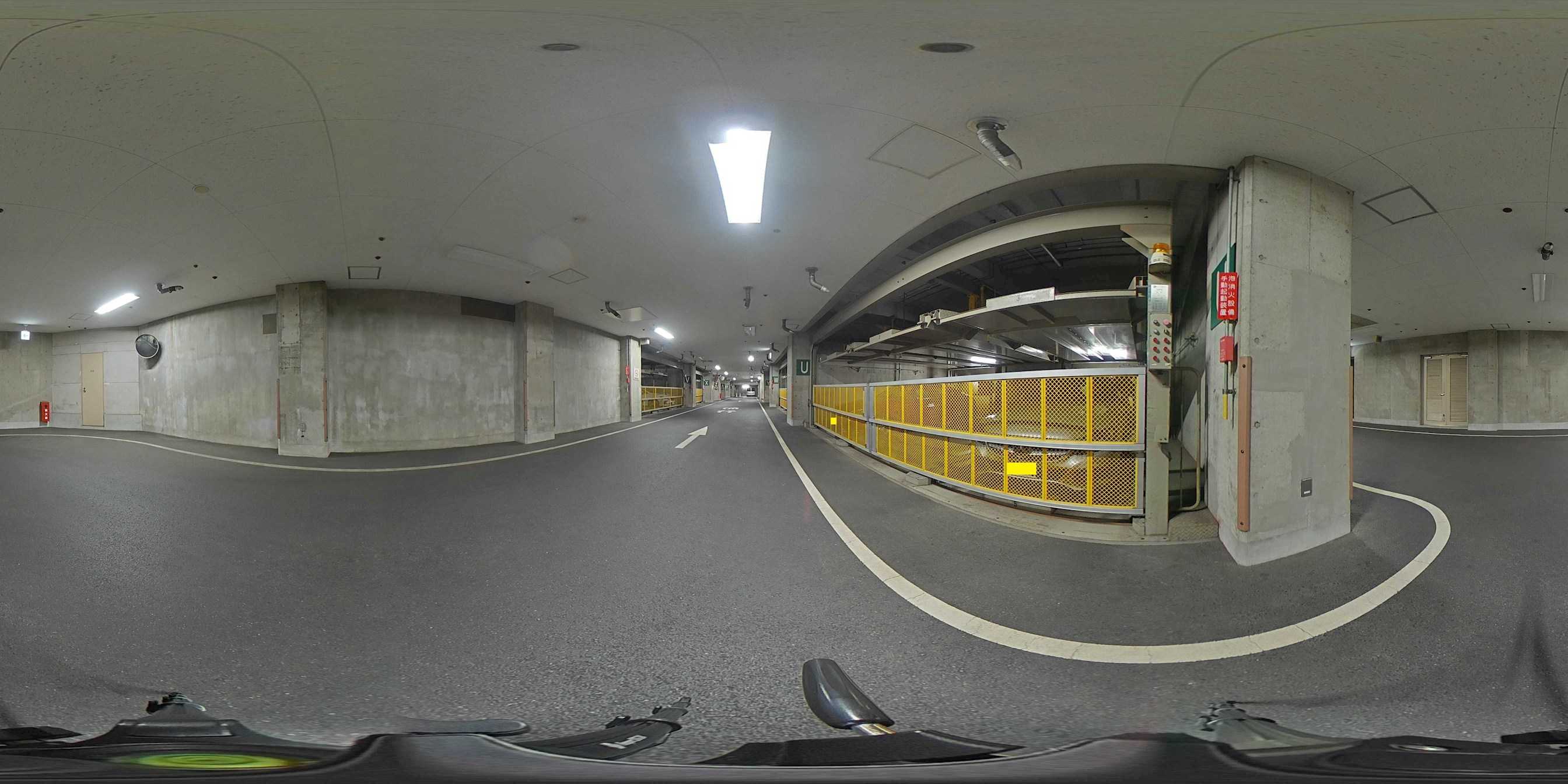 西早稲田東ウイング 駐車場