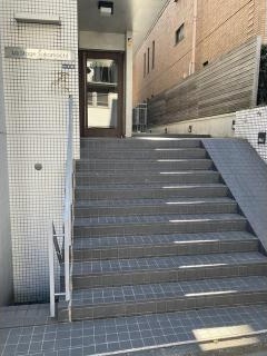 ラ・ステージ坂町 エントランス