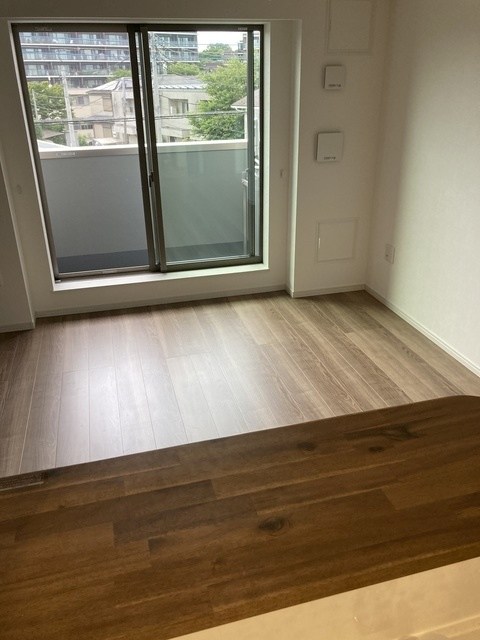 ヴェルデルークス美鷹 リビング