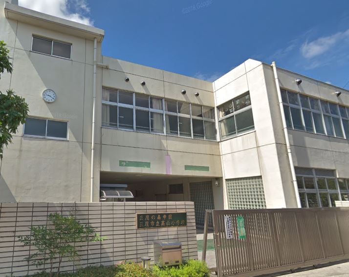 高橋フラッツ 小学校
