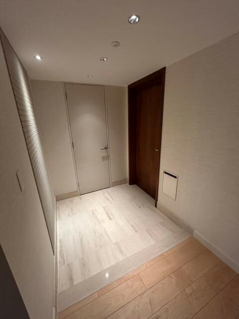 元麻布ヒルズフォレストタワー 玄関