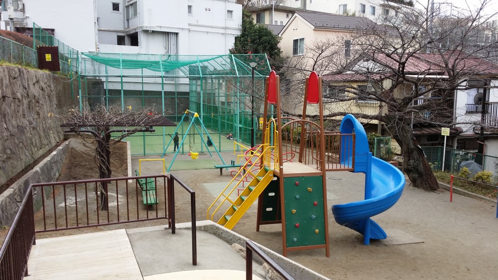 元麻布ヒルズフォレストタワー 公園