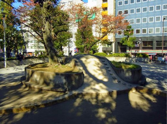 クオリア千代田御茶ノ水 公園