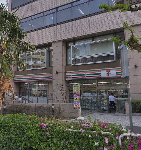 アーバンプレミア秋葉原 コンビニ