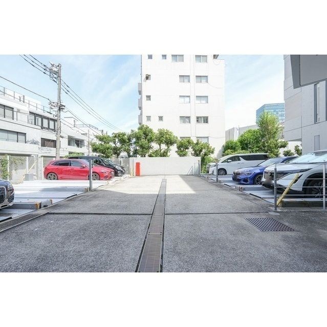 クエストコート原宿 駐車場