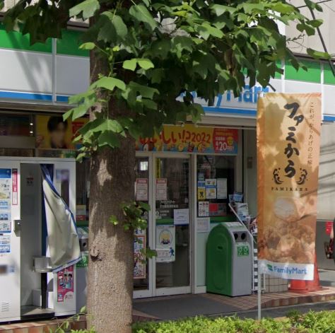 神奈川県川崎市高津区溝口４丁目 コンビニ