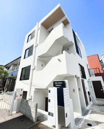 アドアストラ中野 外観