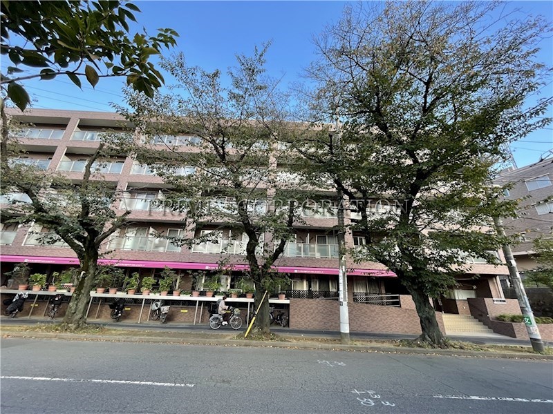 コンフォリアたまプラーザ 外観