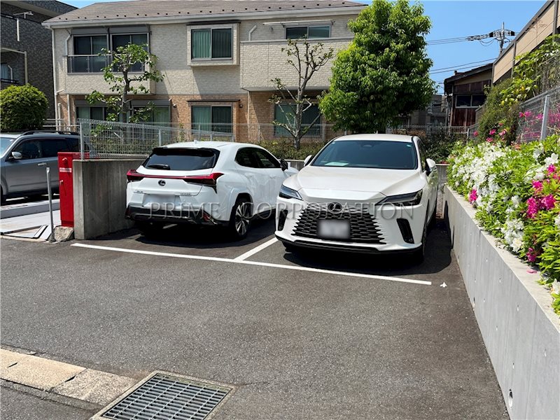 田園ステーションテラス 駐車場