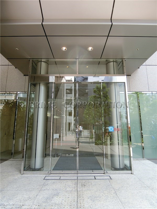 MOMENTO SHIODOME エントランス