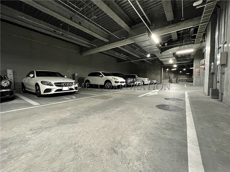 Brillia Tower池袋  駐車場