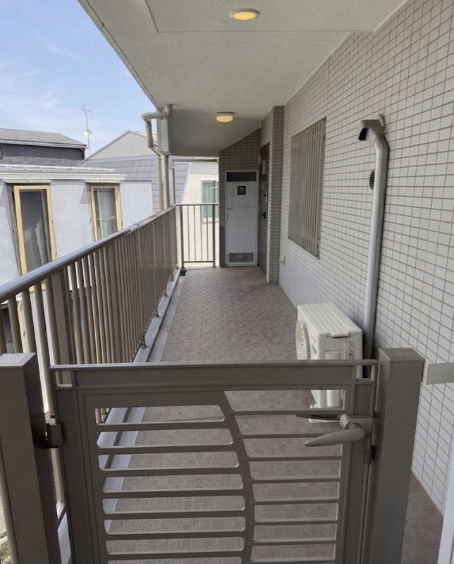 グローリオ瀬田 玄関