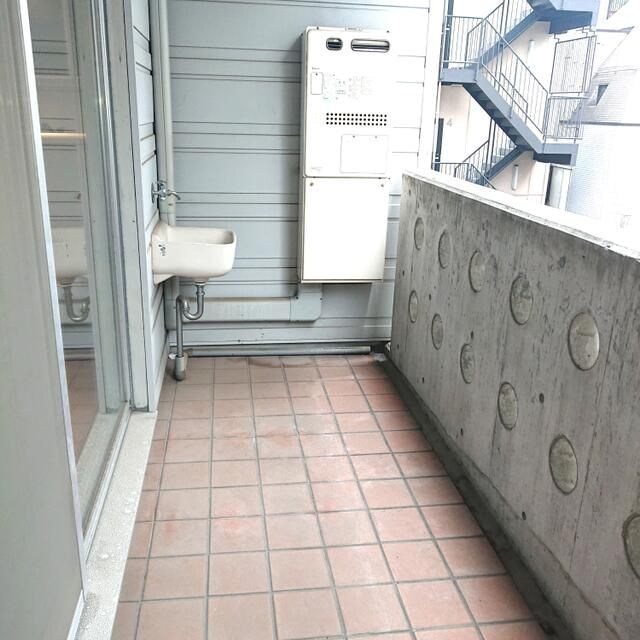 シナリオ会館 ベランダ