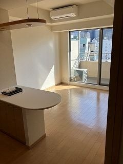 セントラルレジデンス新宿シティタワー リビング