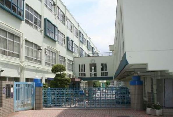 ウェルスクエア目黒 中学校
