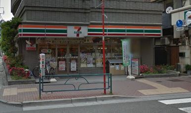 コンフォリア大森山王 コンビニ