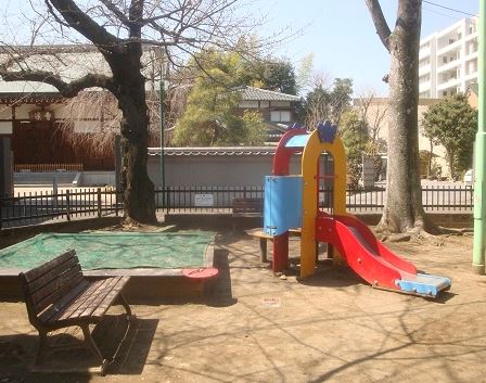 エンテヴィレ南麻布 公園
