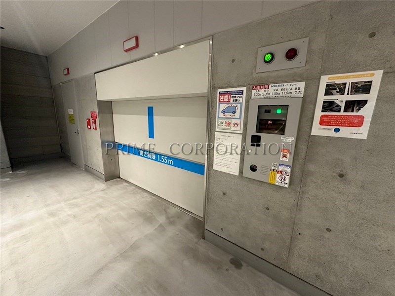 MOMENTO SHIODOME 駐車場