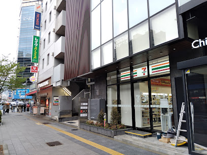 アパラザール秋葉原駅東 コンビニ
