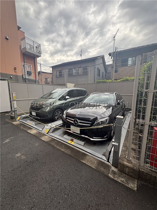 パークハウス文京千石 駐車場
