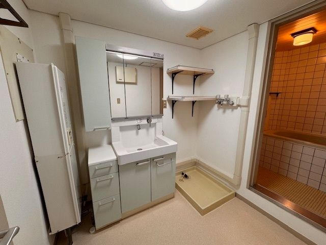 シャンボール代々木上原 洗面所