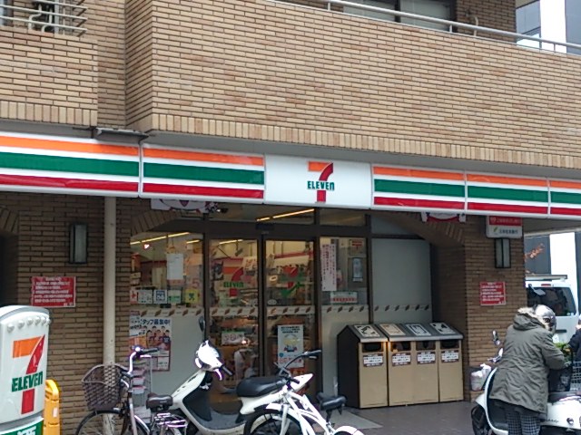 ウェルスクエア中目黒 コンビニ