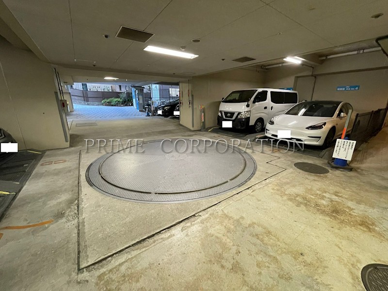 アルブル高輪 駐車場
