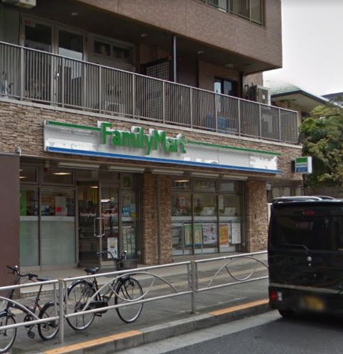 アルブル高輪 コンビニ