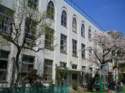 コンフォリア九段 小学校