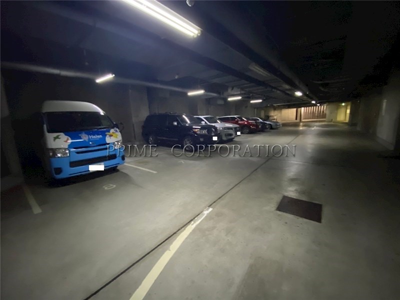 ルシマン月島 駐車場
