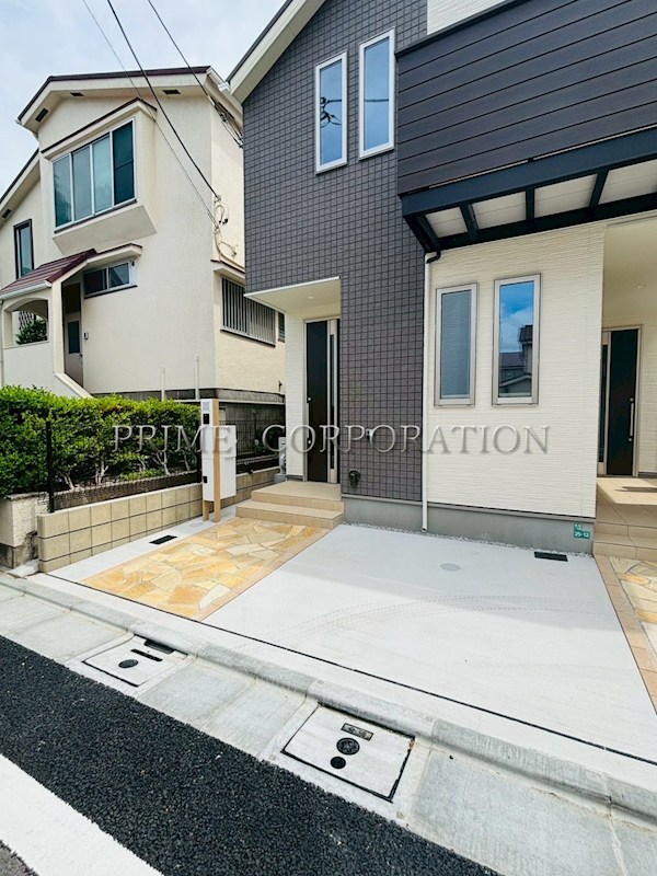 洗足HOUSEテラスハウス 駐車場