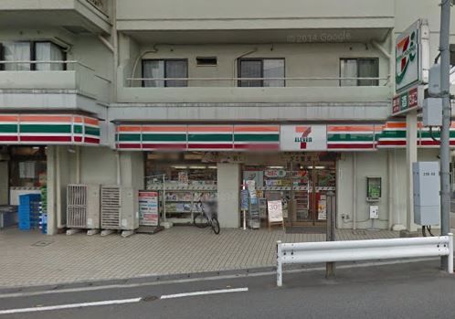 コンフォリア上池台 コンビニ