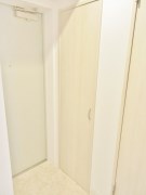 グリシーヌ弥生 玄関