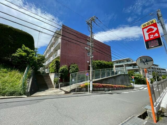 メゾン宮前平 外観