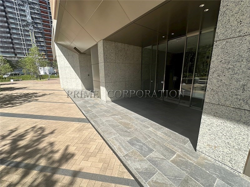 HARUMI FLAG PARK VILLAGE C棟 エントランス