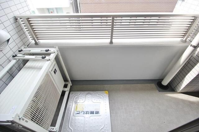 アーバンレジデンス神田富山町 ベランダ
