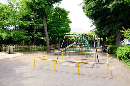 ハイツTAKAⅡ 公園