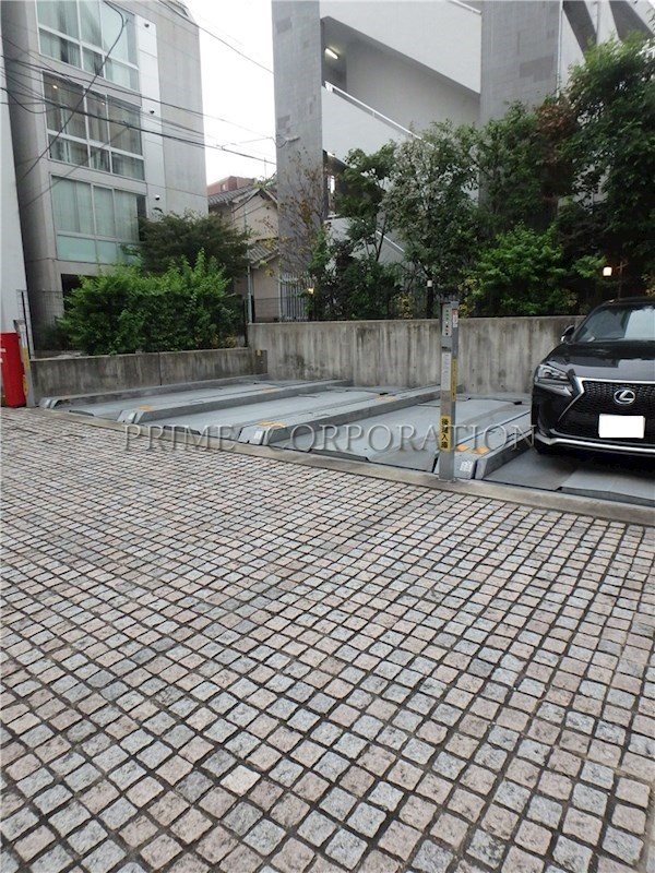 シティインデックス三田伊皿子坂 駐車場