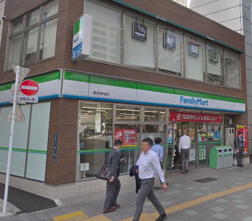THE　MAYFAIR コンビニ